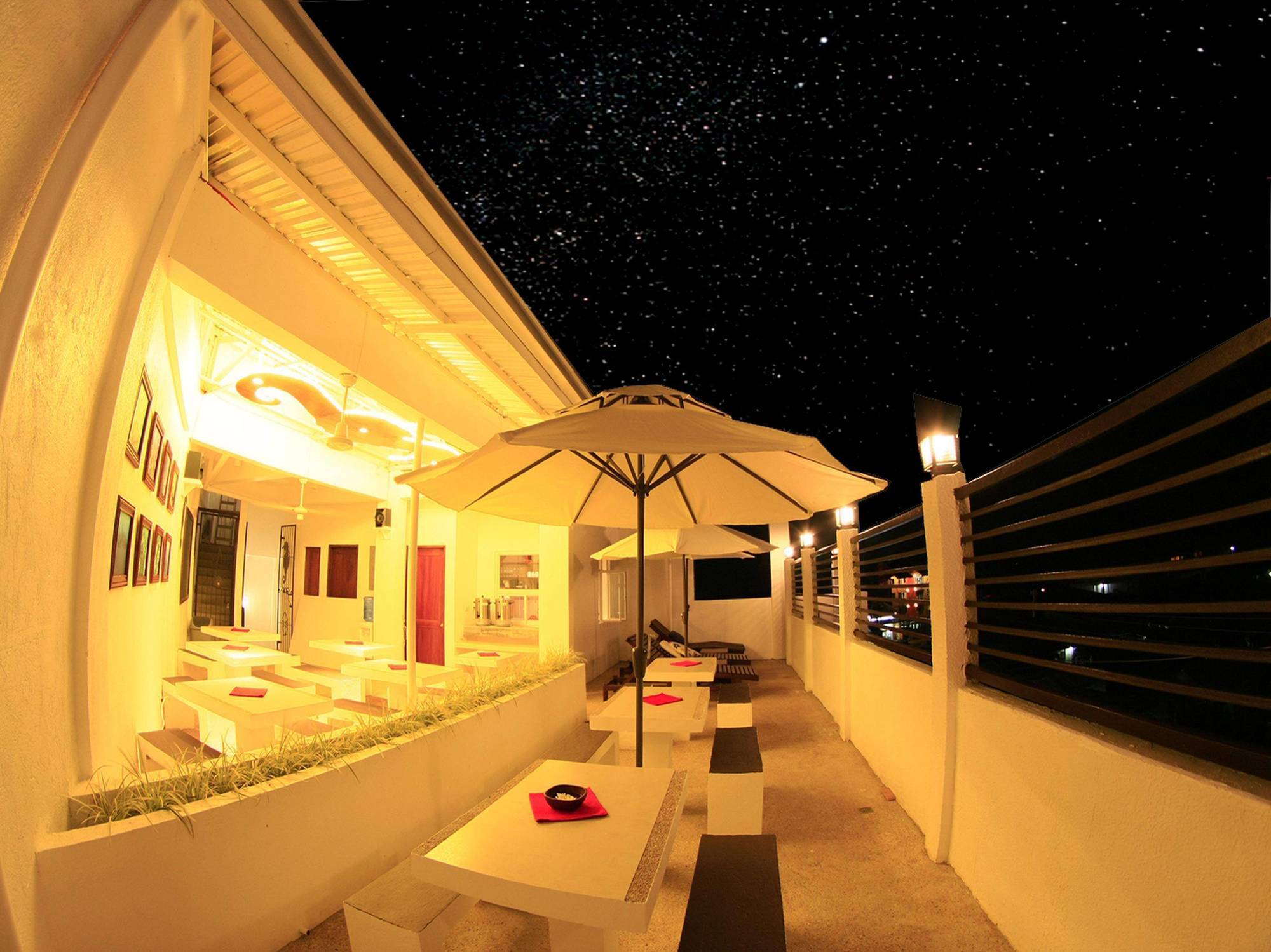 קורון Sea Horse Guest House מראה חיצוני תמונה
