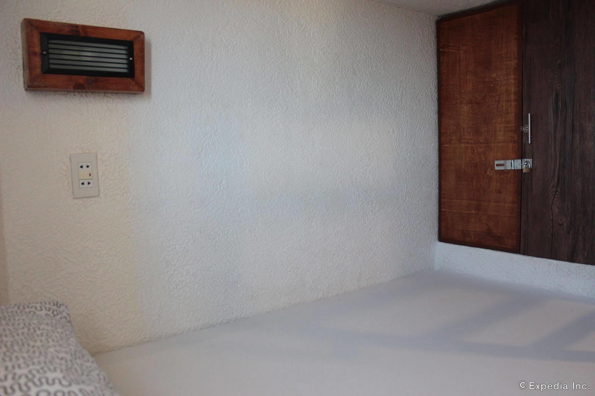 קורון Sea Horse Guest House מראה חיצוני תמונה